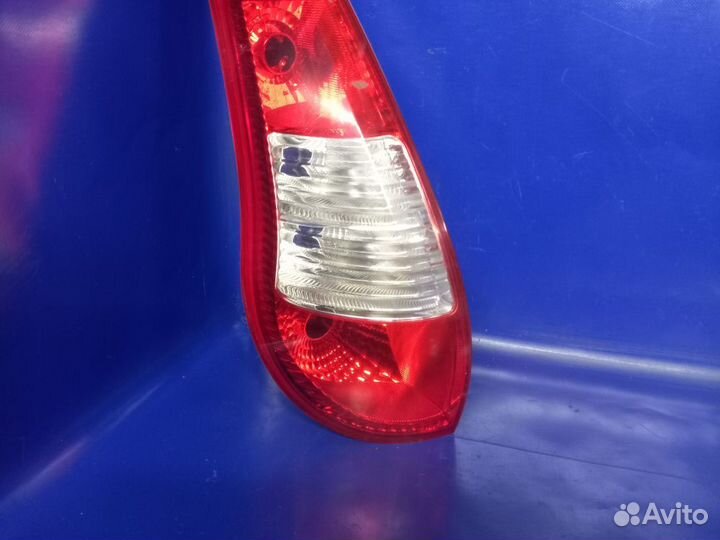 Фонарь задний левый LADA Kalina 1