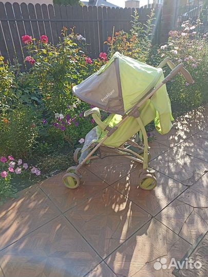 Прогулочная коляска трость