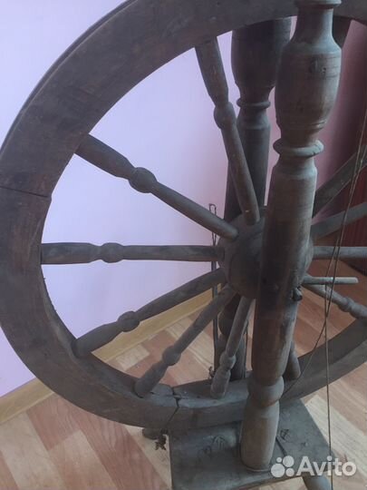Прялка старинная