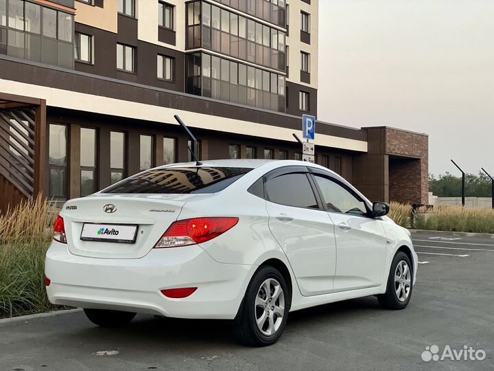 Hyundai Solaris, 2011