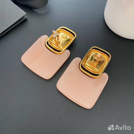 Клипсы Saint laurent