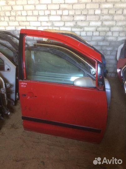 Дверь передняя правая Volkswagen Sharan 1995-2009