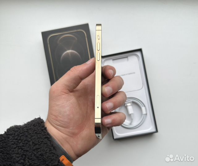 iPhone 12 Pro, 256 ГБ