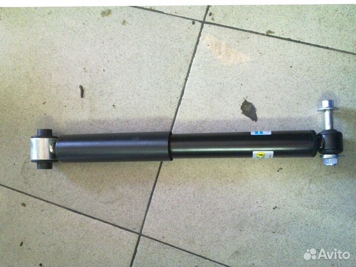 Амортизатор задний Renault Megane Рено Меган