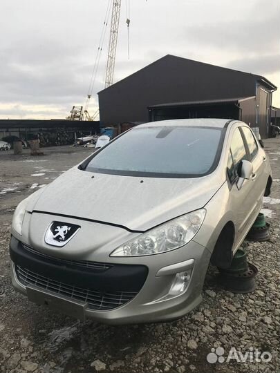 Бампер передний Peugeot 308 1.6Б 2009г