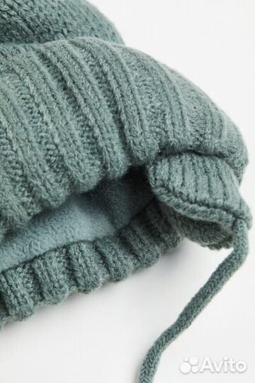 Комплект (зимняя шапка + варежки) H&M