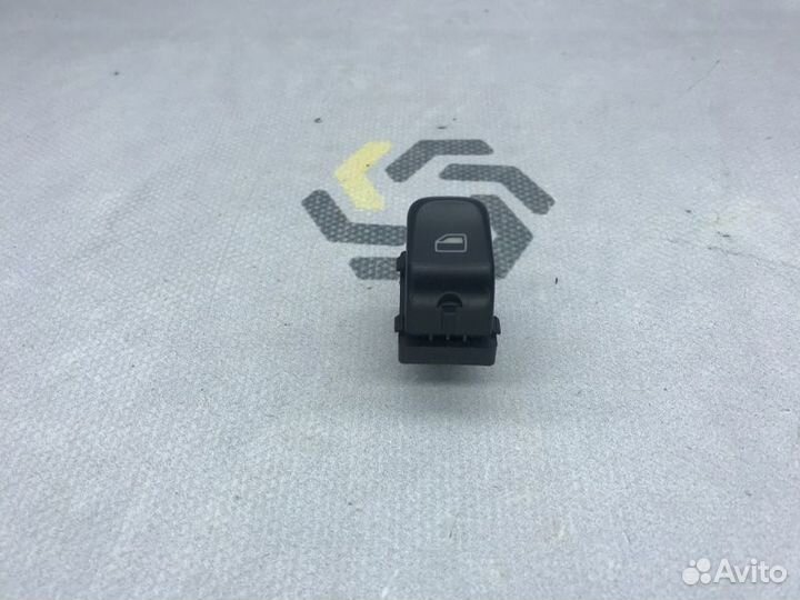 Кнопка стеклоподъемника Audi A5 8T 306D3 3.0D