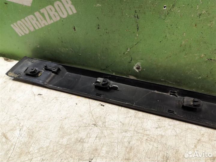 Молдинг задней правой двери Рено Меган 2