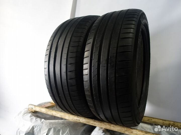Michelin Pilot Sport 4 S 285/35 R20