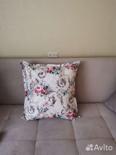 Чехлы на подушку для дивана