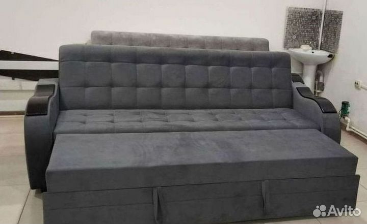 Прямой диван в наличии