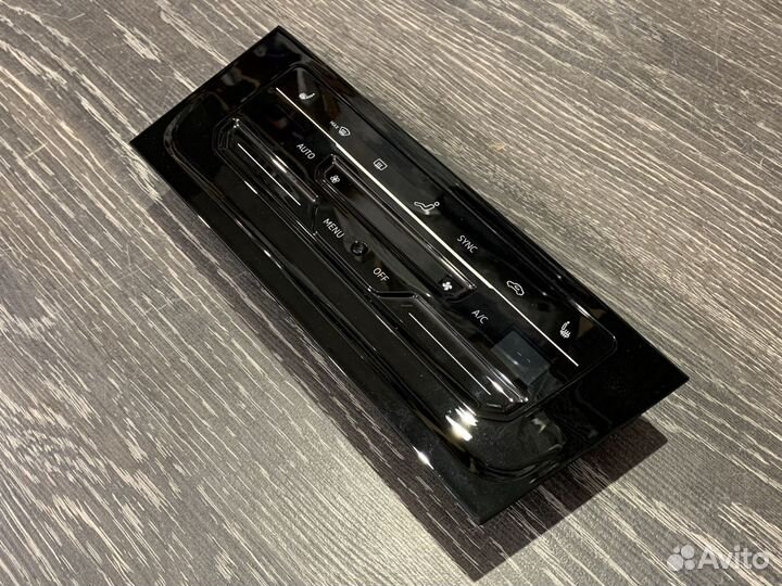 Сенсорный климат golf7 + рамка