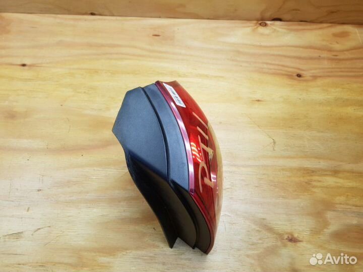 Фонарь прав. зад. volkswagen golf 5