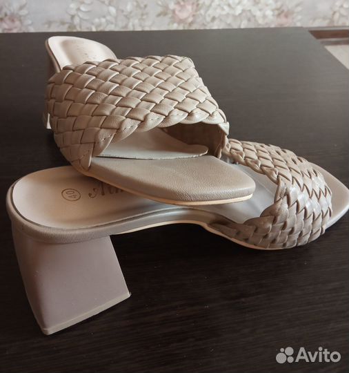 Сабо женские