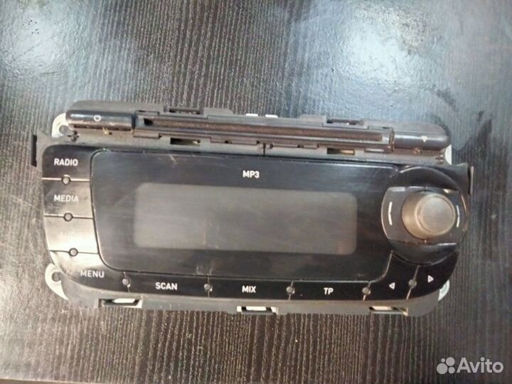 Штатная магнитола Seat Ibiza 1.2 BZG 2008