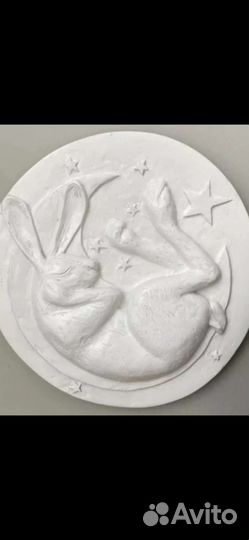 Скульптурная живопись Панно Луна Заяц