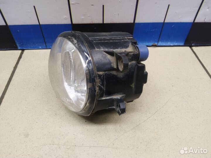 Фара противотуманная правая Land Cruiser (150) -Pr