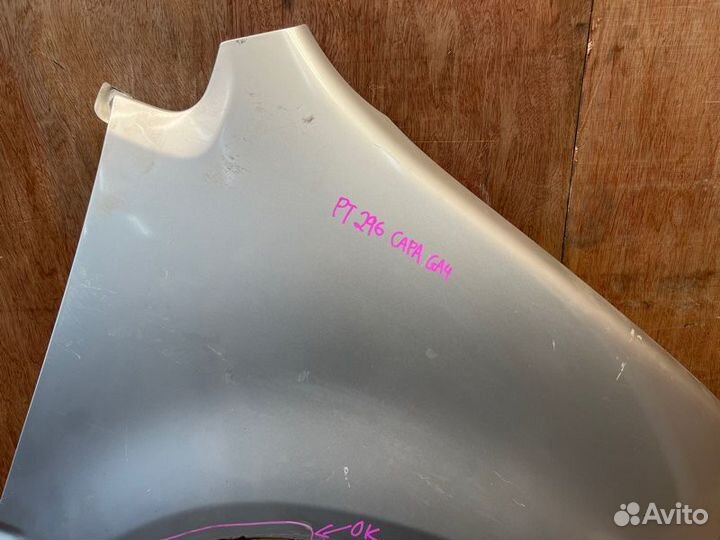 Крыло переднее правое Honda Capa GA4 D15B 2000