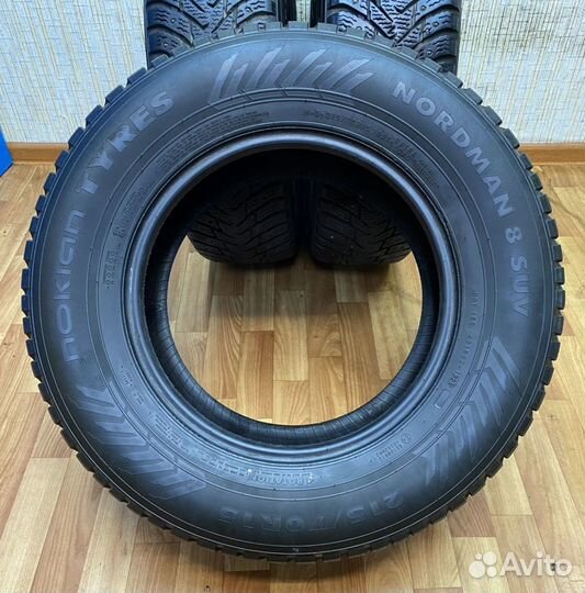 Nokian Tyres Nordman 8 SUV 215/70 R15