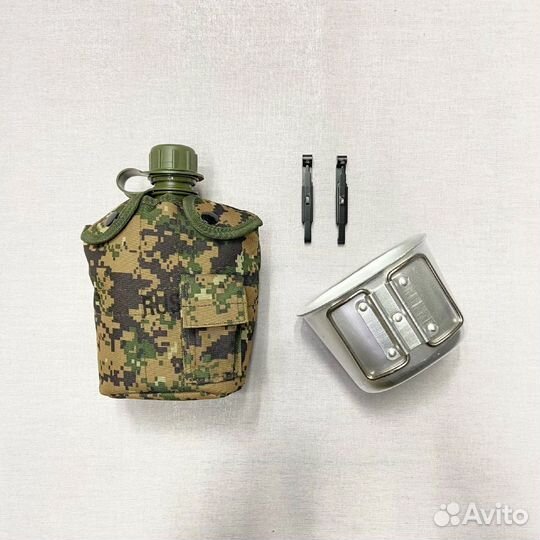 Фляжка армейская