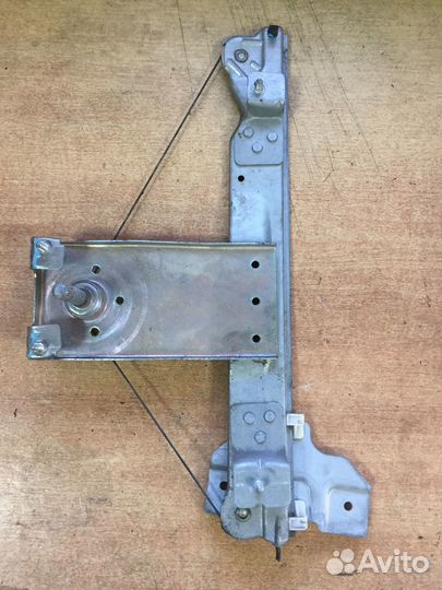 Стеклоподъемник задний правый LADA Largus