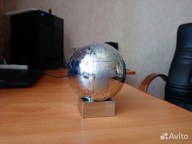 Копилка сувенир глобус - отличный подарок