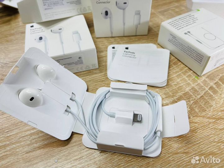 Наушники apple earpods lightning новые