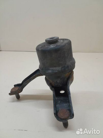 Опора двигателя левая Toyota Camry V50 2011-2017