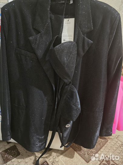 Брючный костюм тройка 42 -44 блестящий