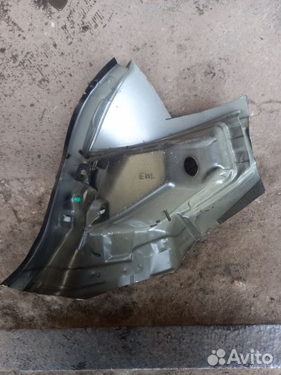 Очко заднего левого стопаря Nissan Almera G15