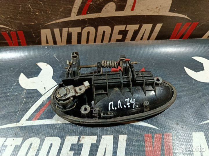 Ручка открывания двери наружная передняя левая