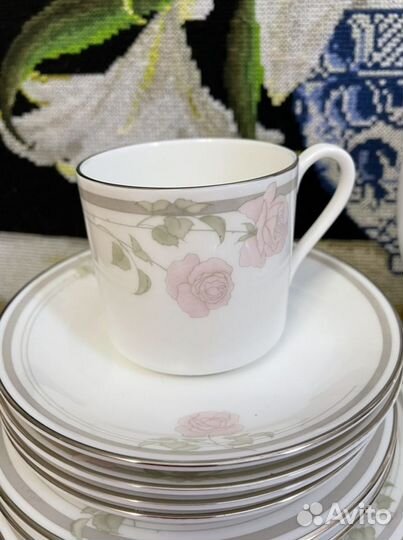 Сервиз чайно-кофейный,Royal Doulton,Англия