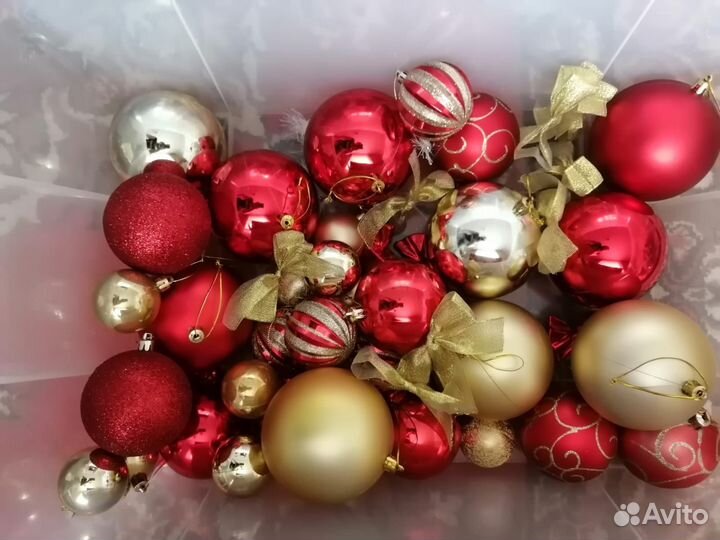 Елочные игрушки