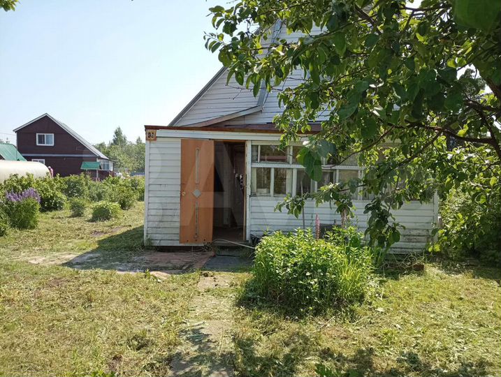 Дача 40 м² на участке 6 сот.