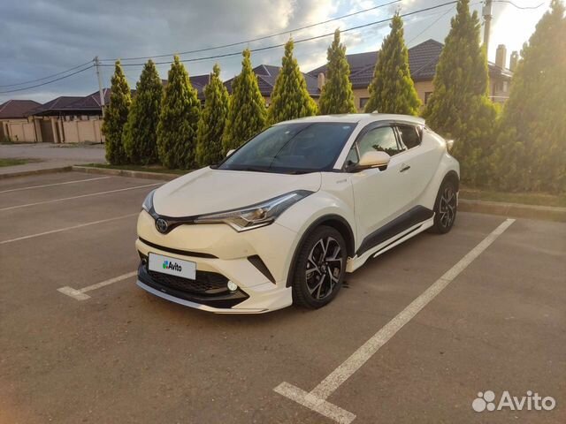 Toyota C-HR 1.8 AT, 2018, 96 000 км