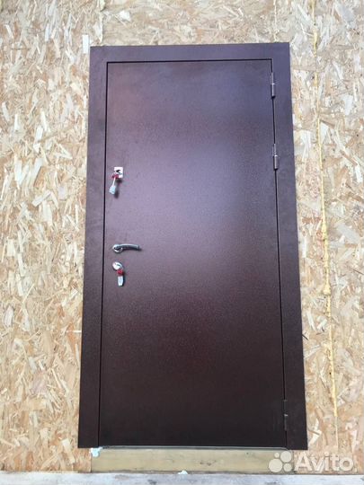 Двери входная металлическая