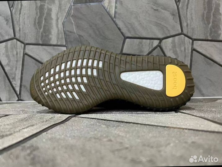 Кроссовки мужские yezzy boost 350