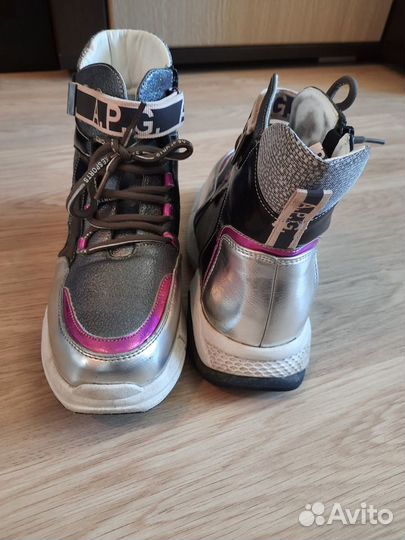 Обувь на девочку