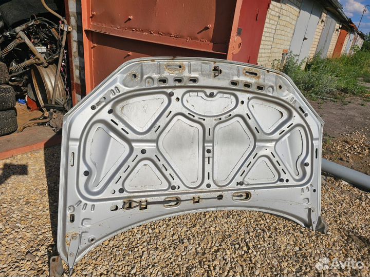 Капот LADA granta