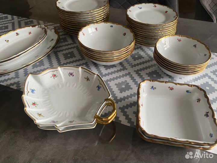 Набор столовой посуды Чехия новый