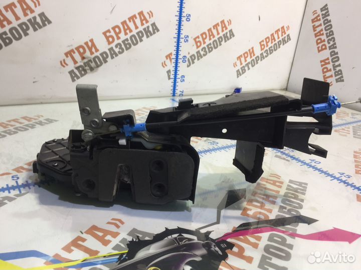 Форд Мондео Замок передней двери Лев