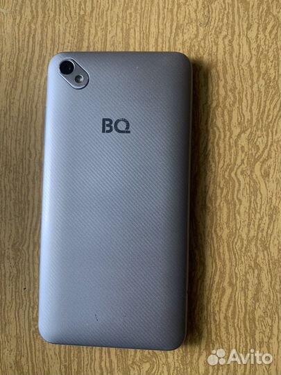 Смартфон BQ