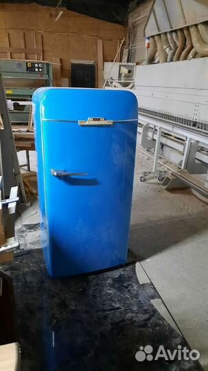 Холодильник ЗИЛ ретро