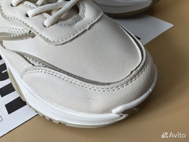 Кроссовки женские 37 37,5