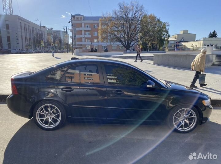 Cпойлер Volvo S40 II