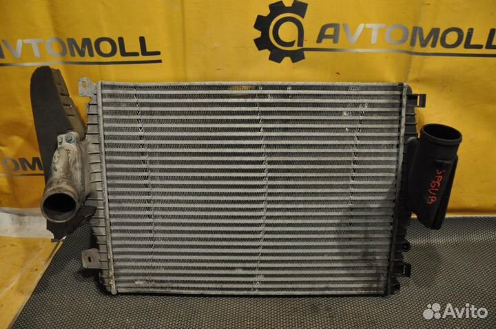 Интеркулер Jaguar XF CC9