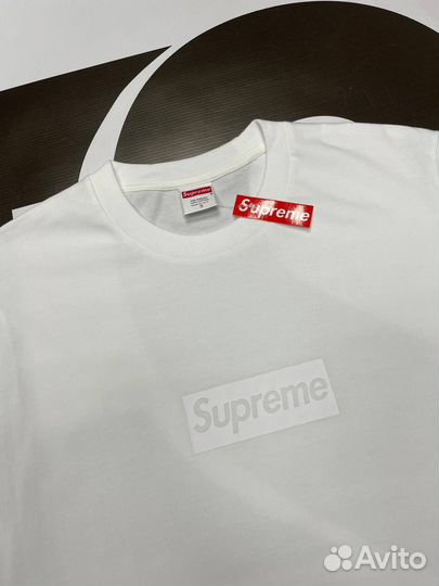 Футболка Supreme