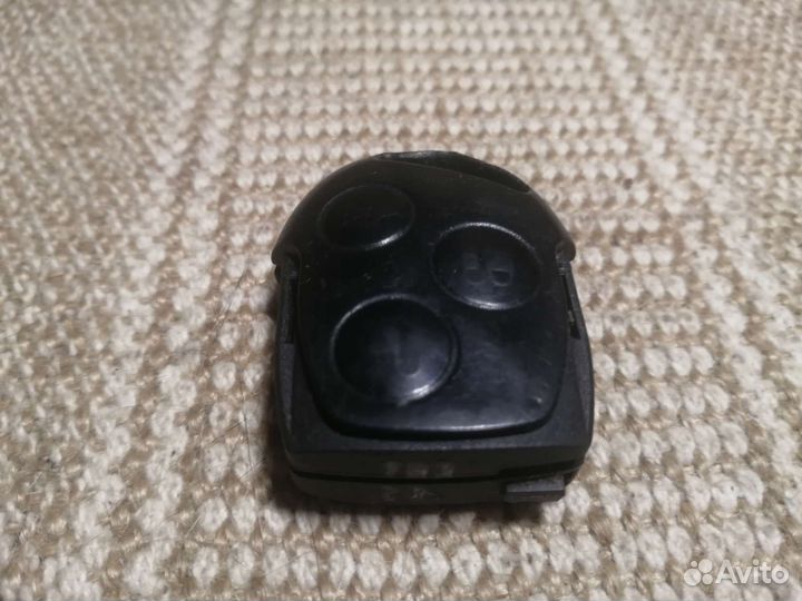 Форд оригинальная кнопочная часть ключа