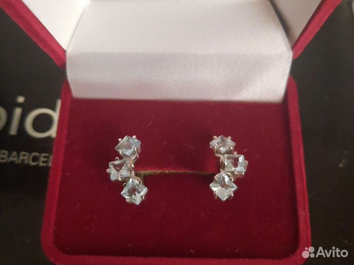 Серебряные серьги с топазом