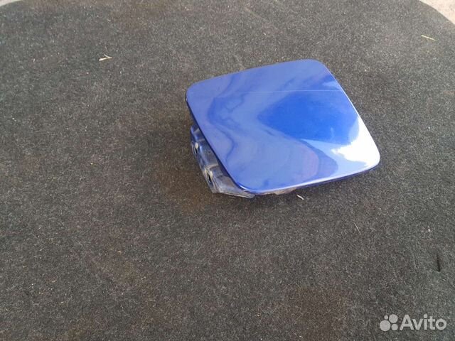 Лючок бензобака Mitsubishi Outlander 1